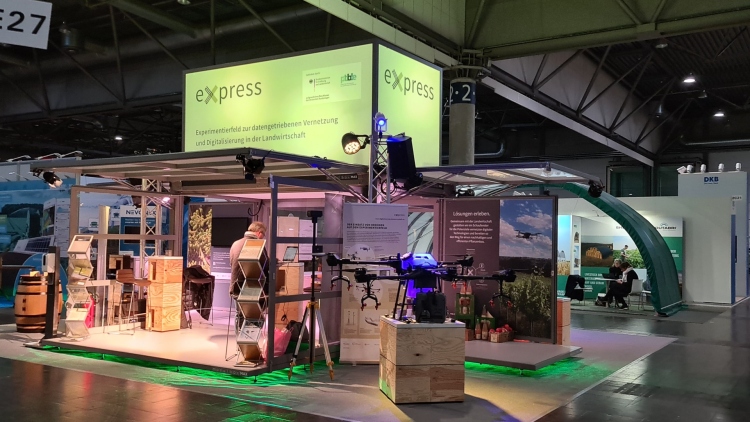 die mobile Scheune des Smart Farming Labs